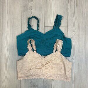 Lot Of 2 Torrid Size 2 2X Bralette Lace No Wire